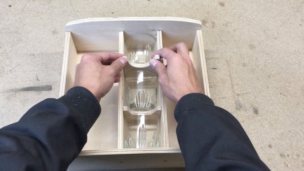 Изготовление мини бара из канистры